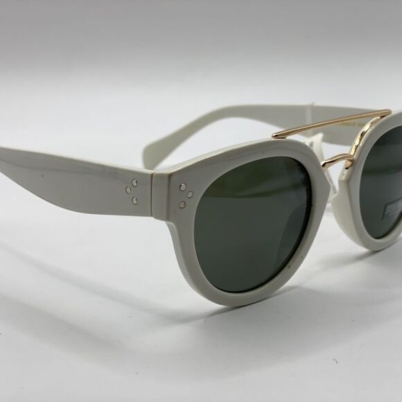Steve Maddon White Retro Sunglasses NWT - Picture 3 of 8